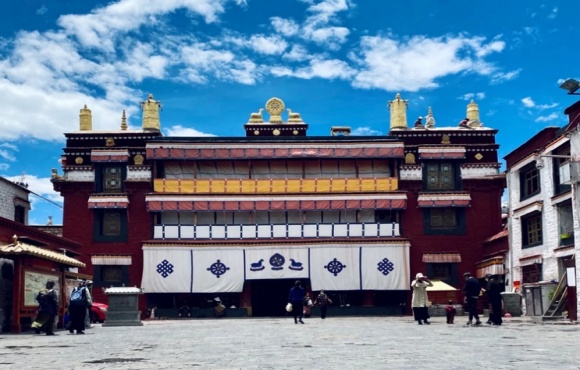 【色拉寺】